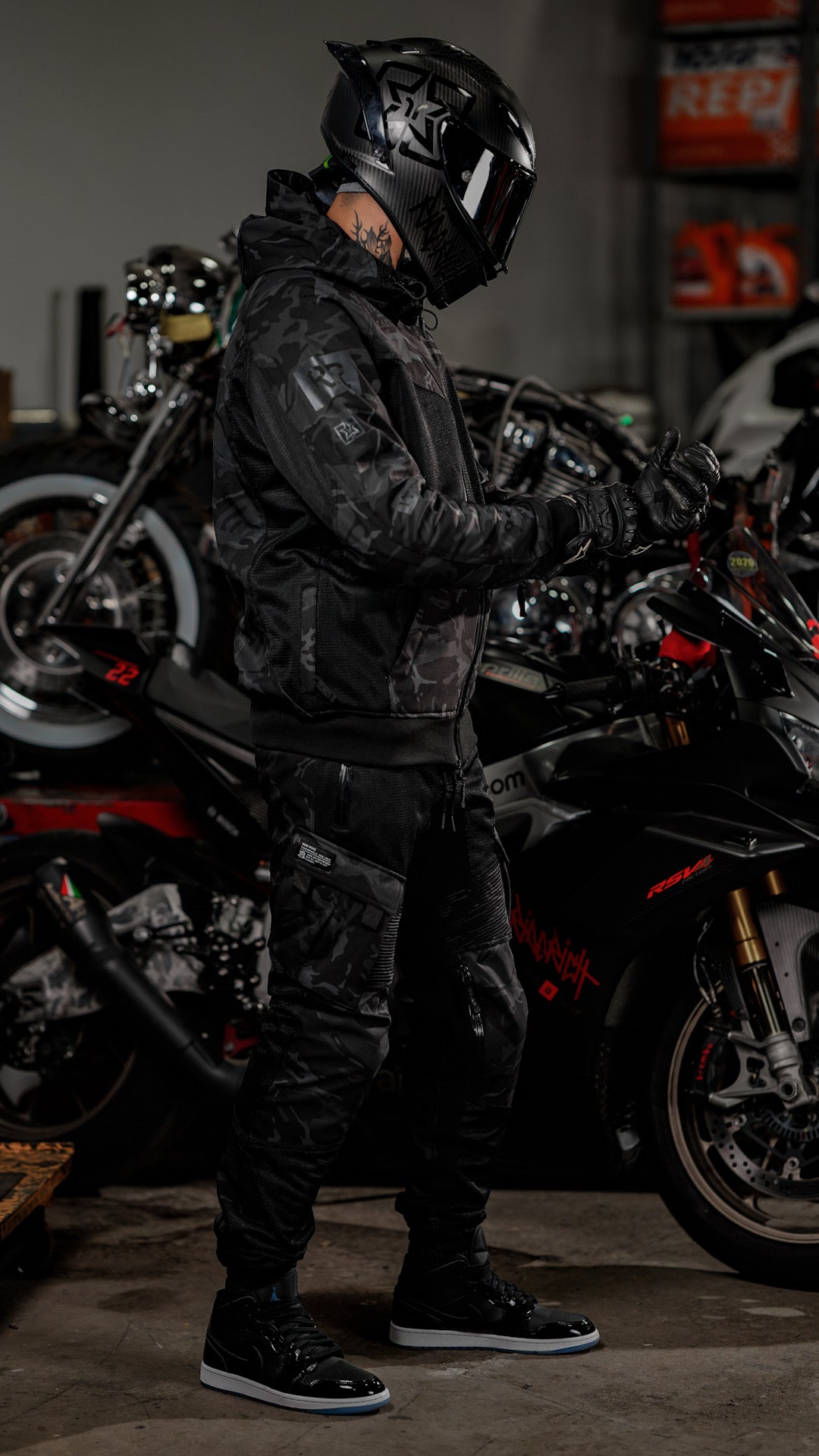 Regency™ V2.Flow™ Mesh Armoured Hooded Jacket {RR GP/Black Camo}