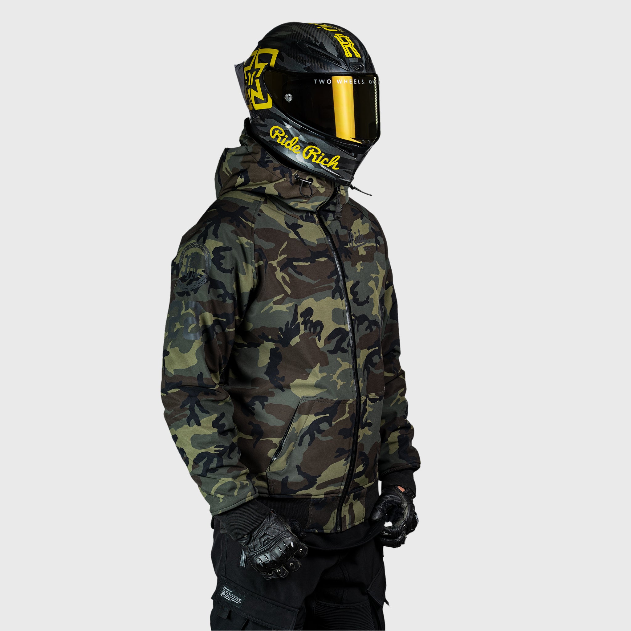 Regency™ Armoured Softshell Hooded Jacket {Squad/Woodland Camo}