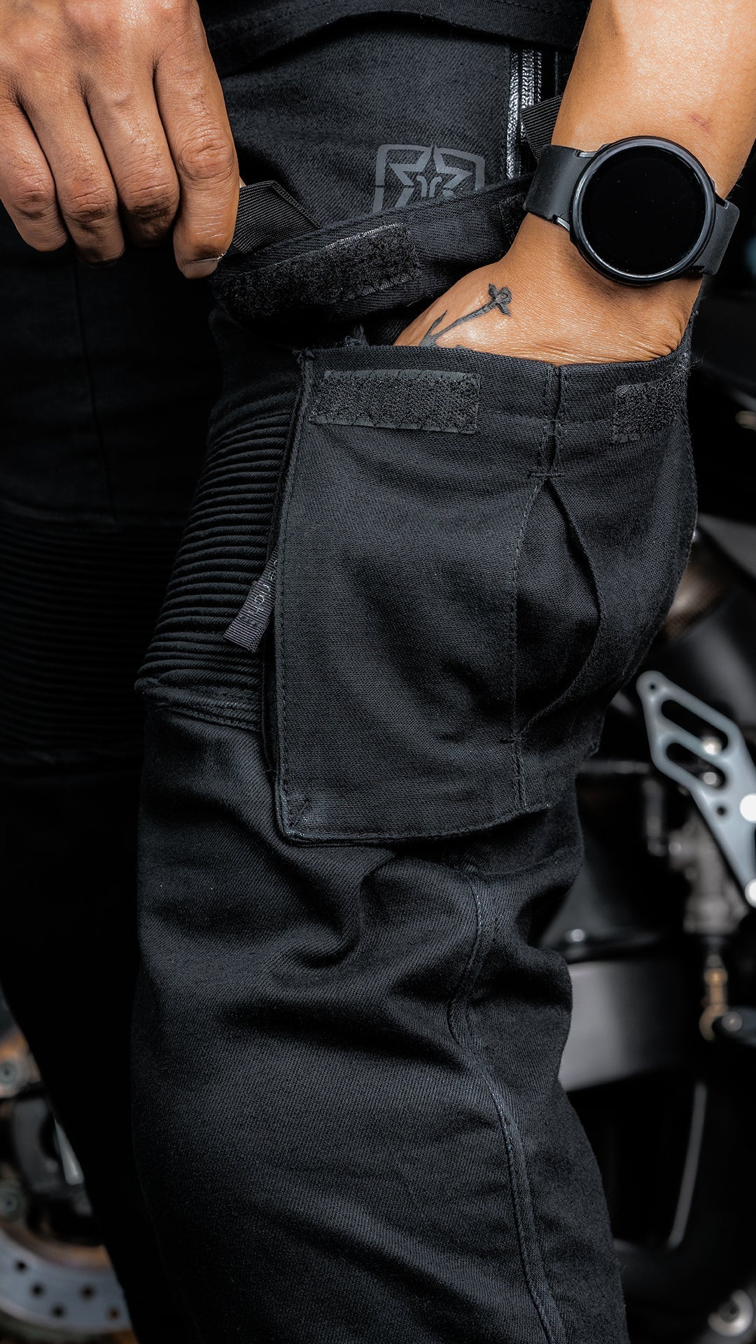 [Pre-Sale // Backorder] Unit 16™ Armoured Denim Cargo Joggers {Black}