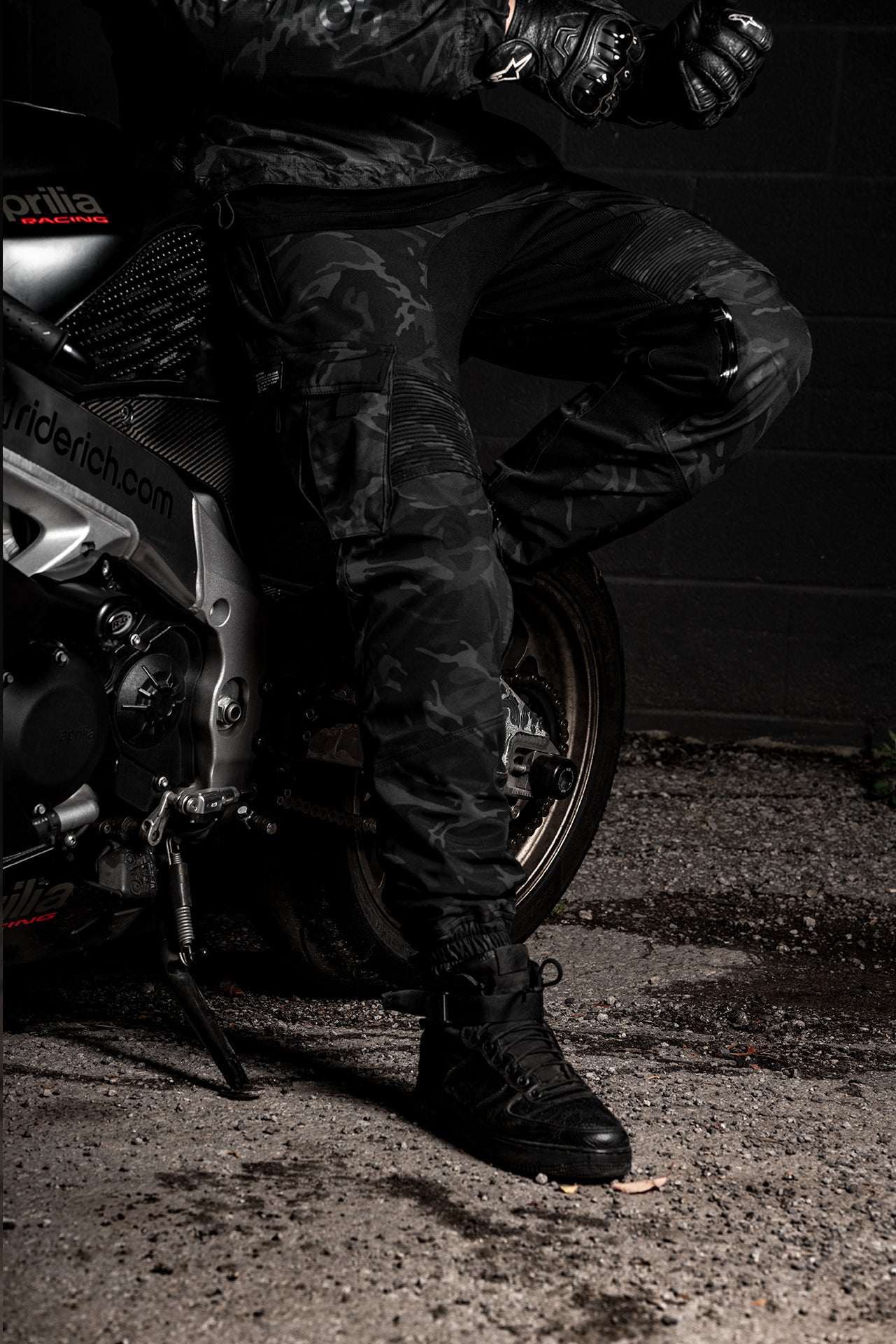 [Pre-Sale // Backorder] Unit 16™ Armoured Softshell Cargo Joggers {Black Camo}