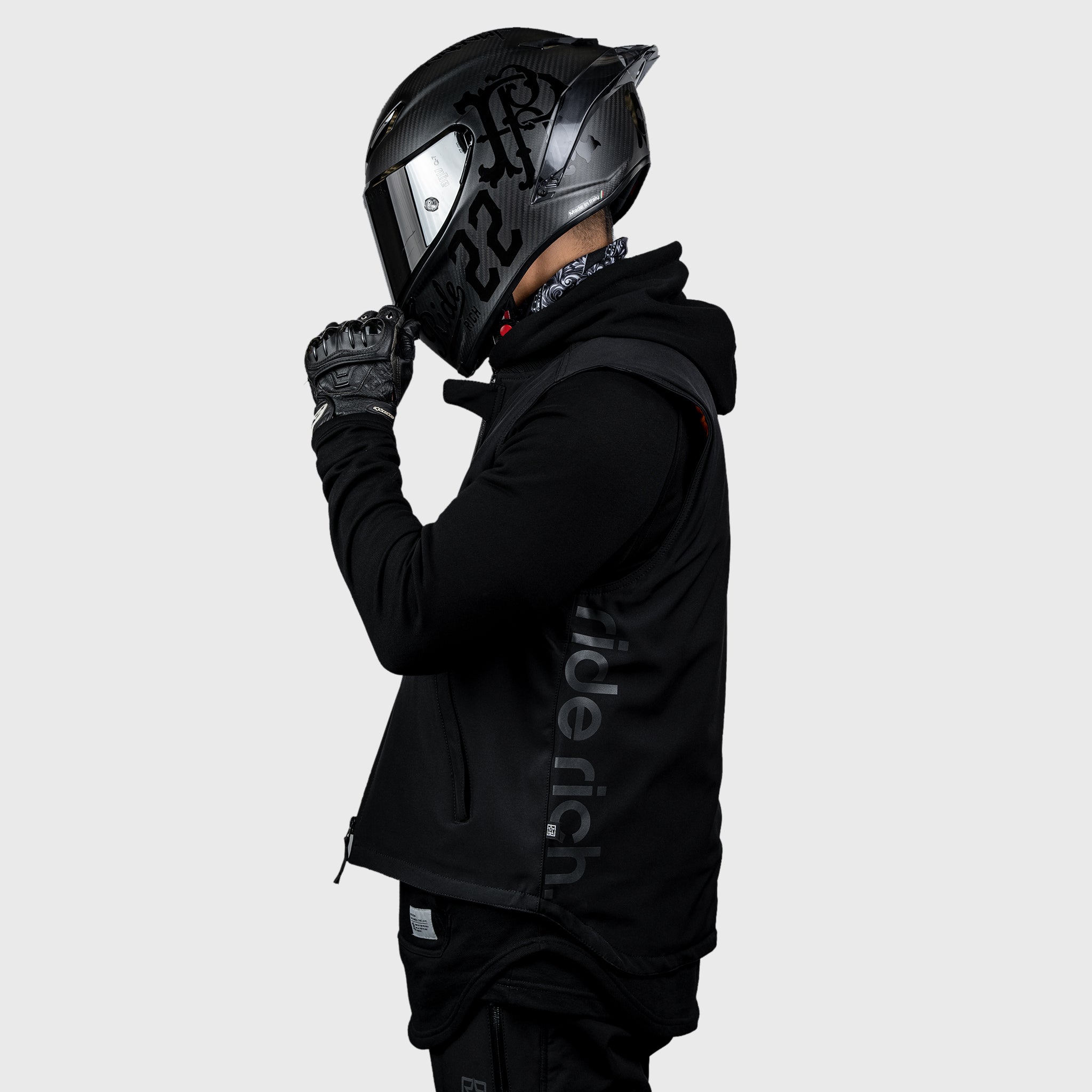 [Pre-Sale // Backorder] Scarboro™ Armoured Softshell Vest {Black}