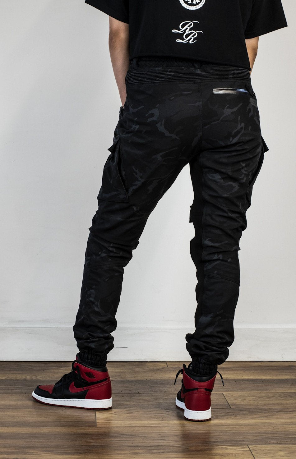 [Pre-Sale // Backorder] Unit 16™ Armoured Softshell Cargo Joggers {Black Camo}